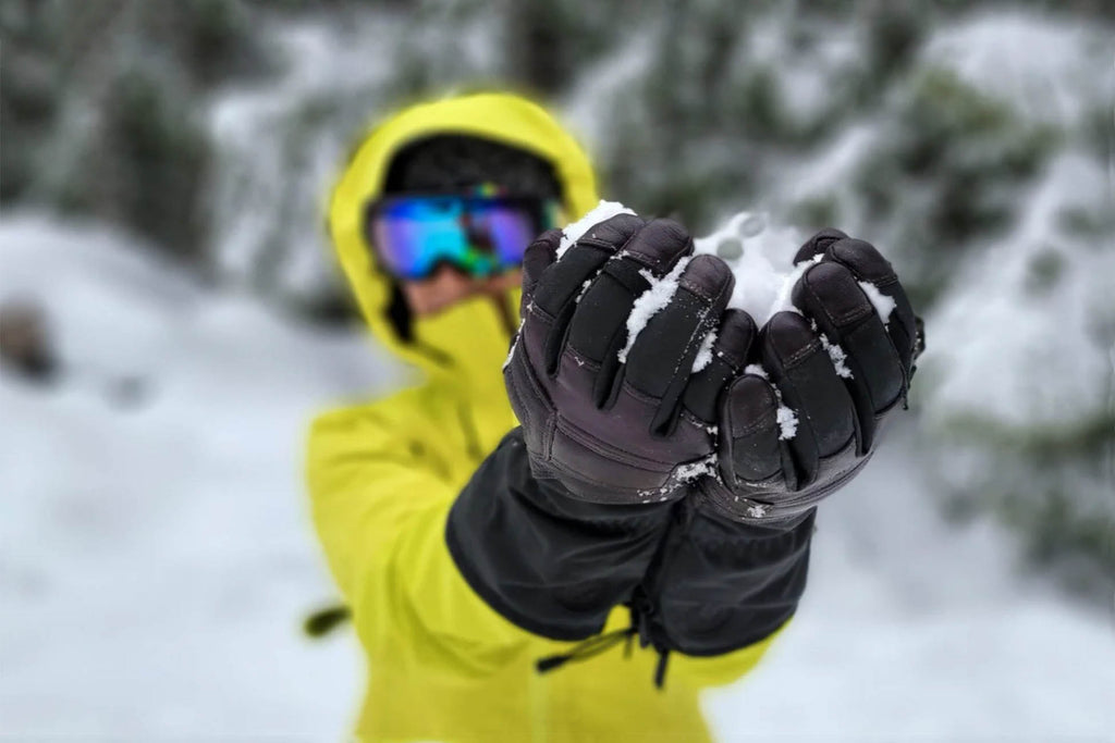 The Importance of Gloves for Winter Outdoor Activities