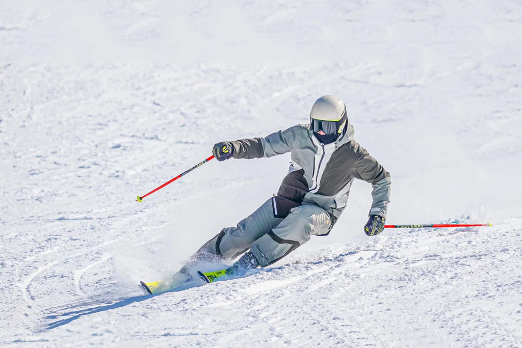 The Importance of Ski Socks in Enhancing Your Skiing Experience